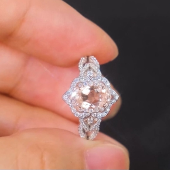 Morganite Diamond Engagement Ring - Picture 11 of 13